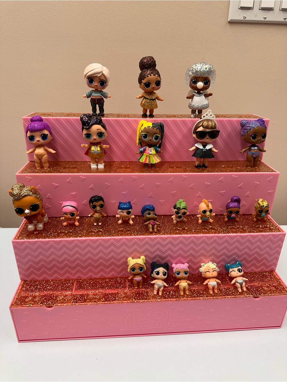 L.O.L. Surprise! Pink Tiered Doll Display Stand with Glitter Shelves